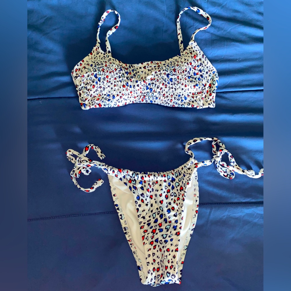 Leopard print bikini set- size Small